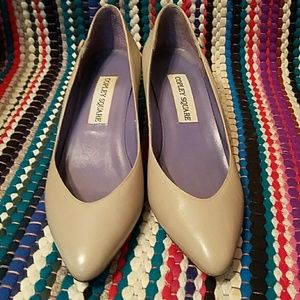 Grey Leather Heels. Size 7.5